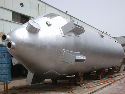 Pressure vessel chemical storage tanks